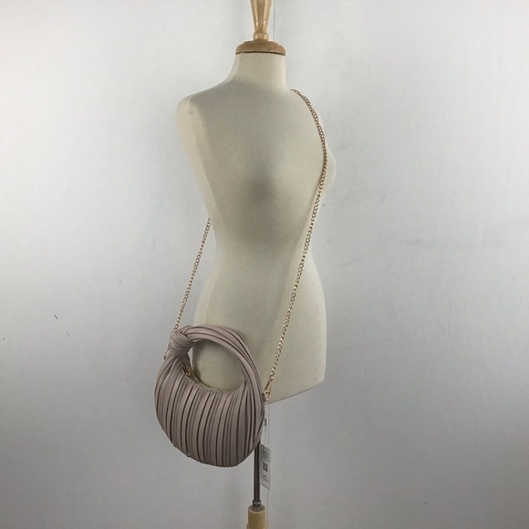 URBAN EXPRESSIONS  Fawna - Pleated Crossbody IN Oatmeal NWT - Picture 2 of 10